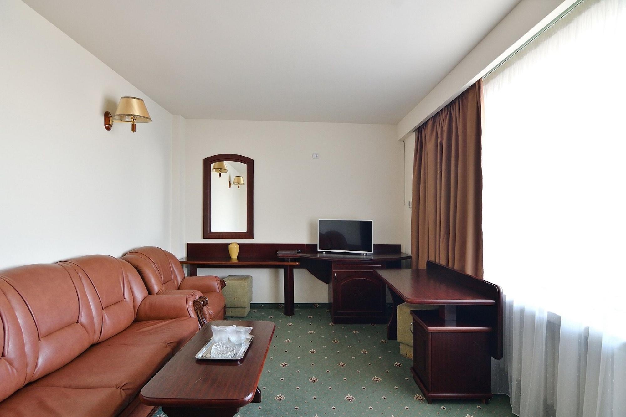 Hotel Delta 3 Tulcza Zewnętrze zdjęcie