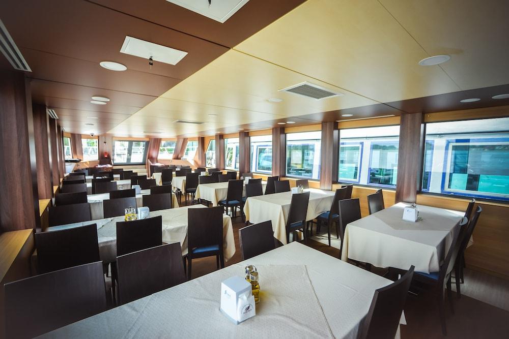 Hotel Delta 3 Tulcza Zewnętrze zdjęcie